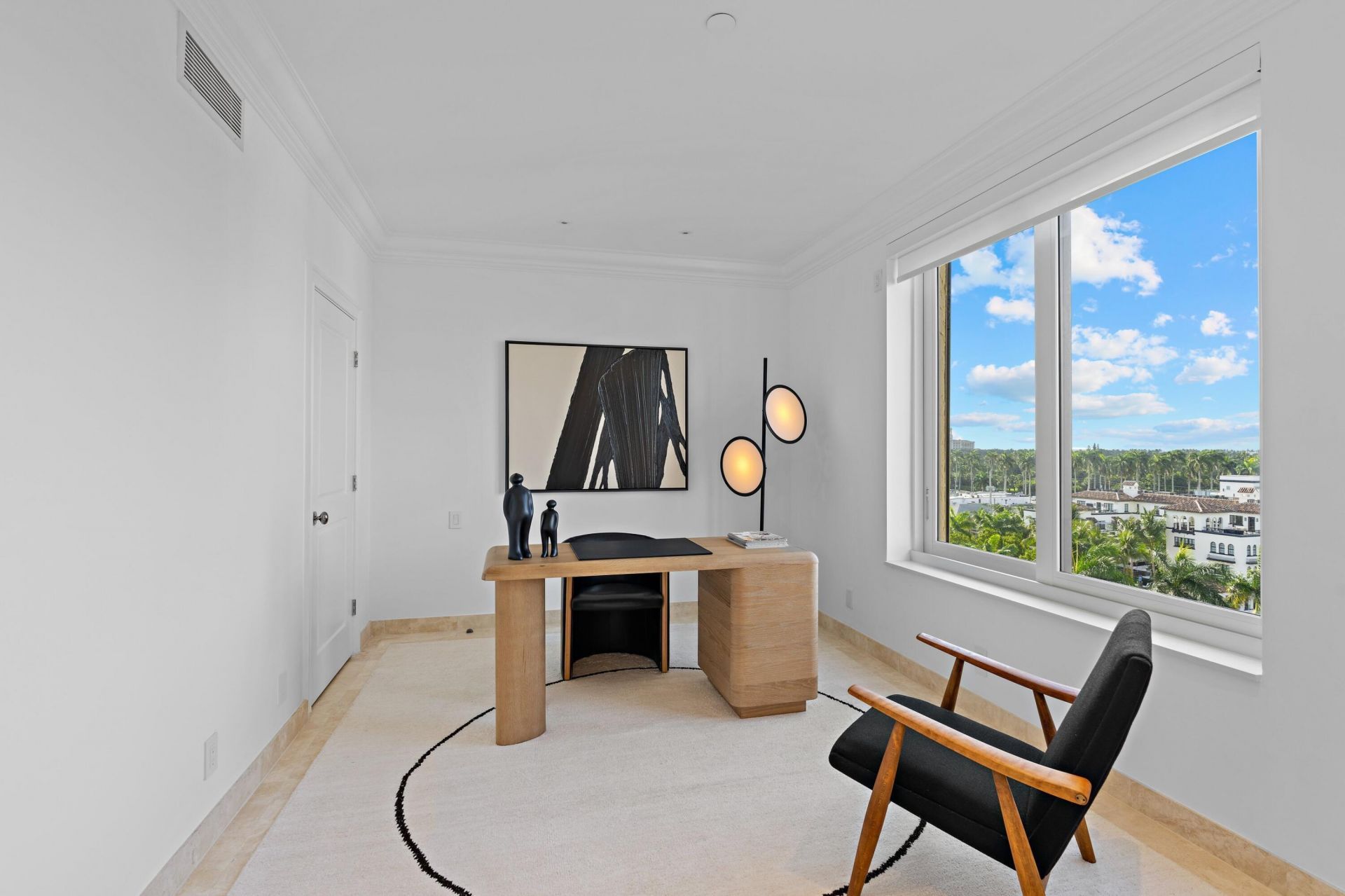 150 Bradley Place, Unit 615, Palm Beach, FL 33480 Photo