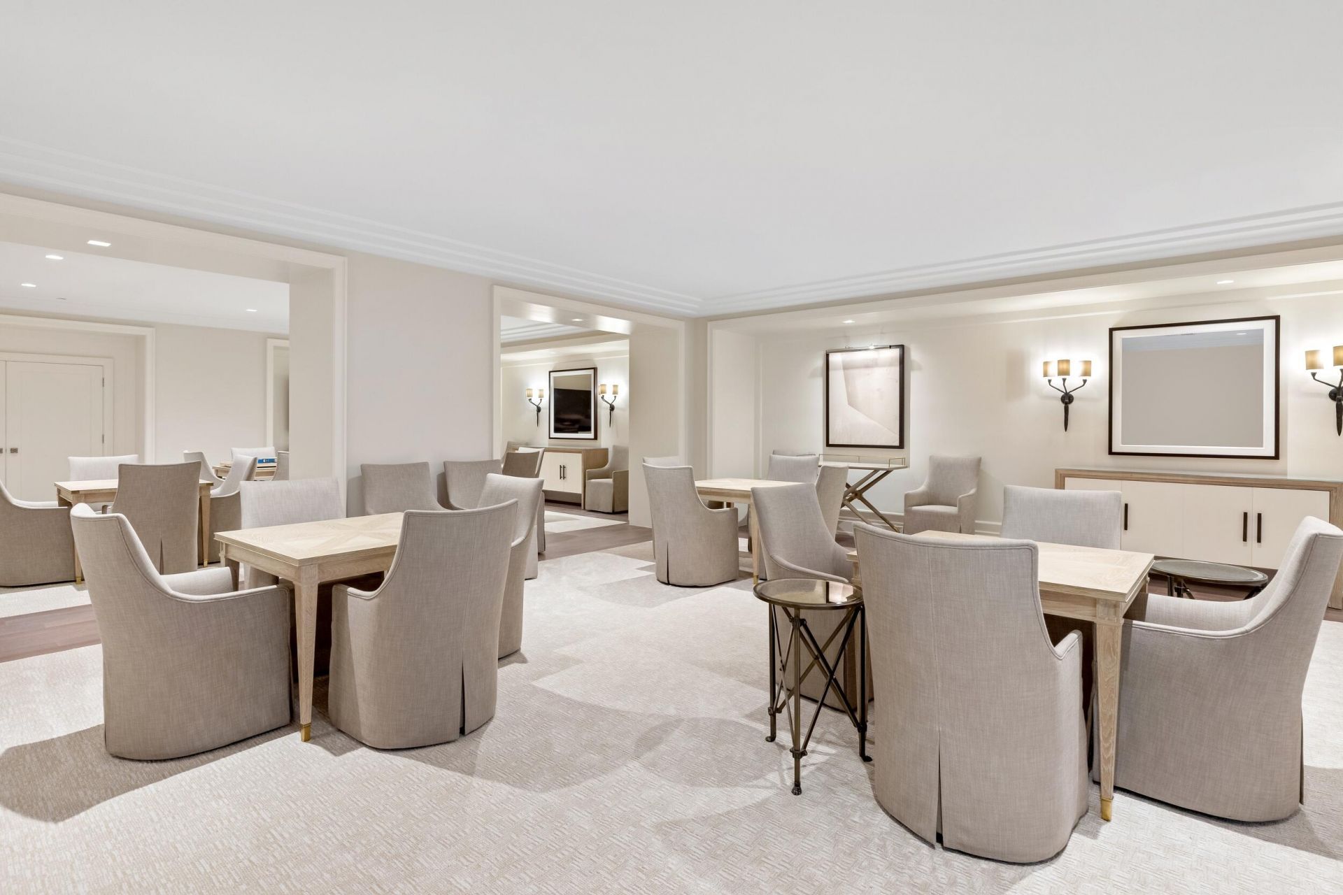 150 Bradley Place, Unit 615, Palm Beach, FL 33480 Photo