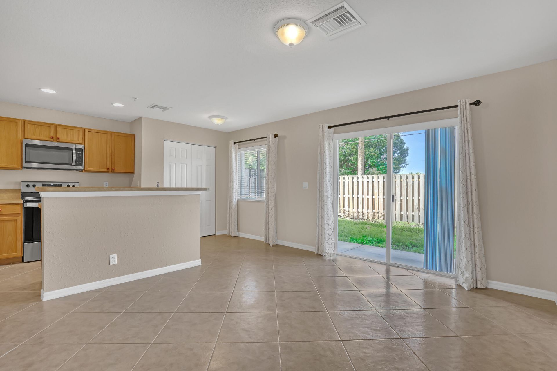 296 SE Bloxham Way, Stuart, FL 34997 Photo