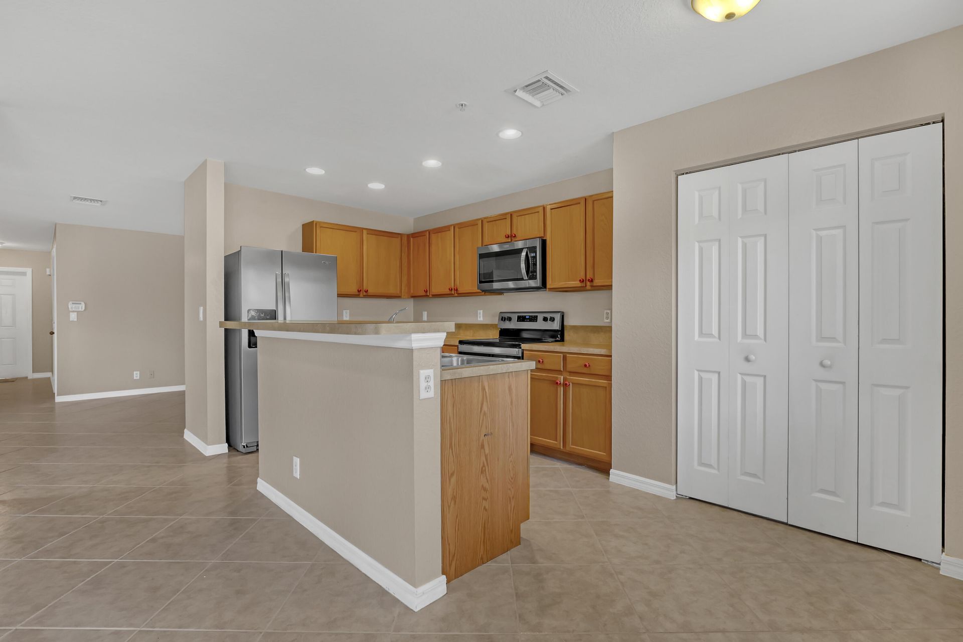 296 SE Bloxham Way, Stuart, FL 34997 Photo