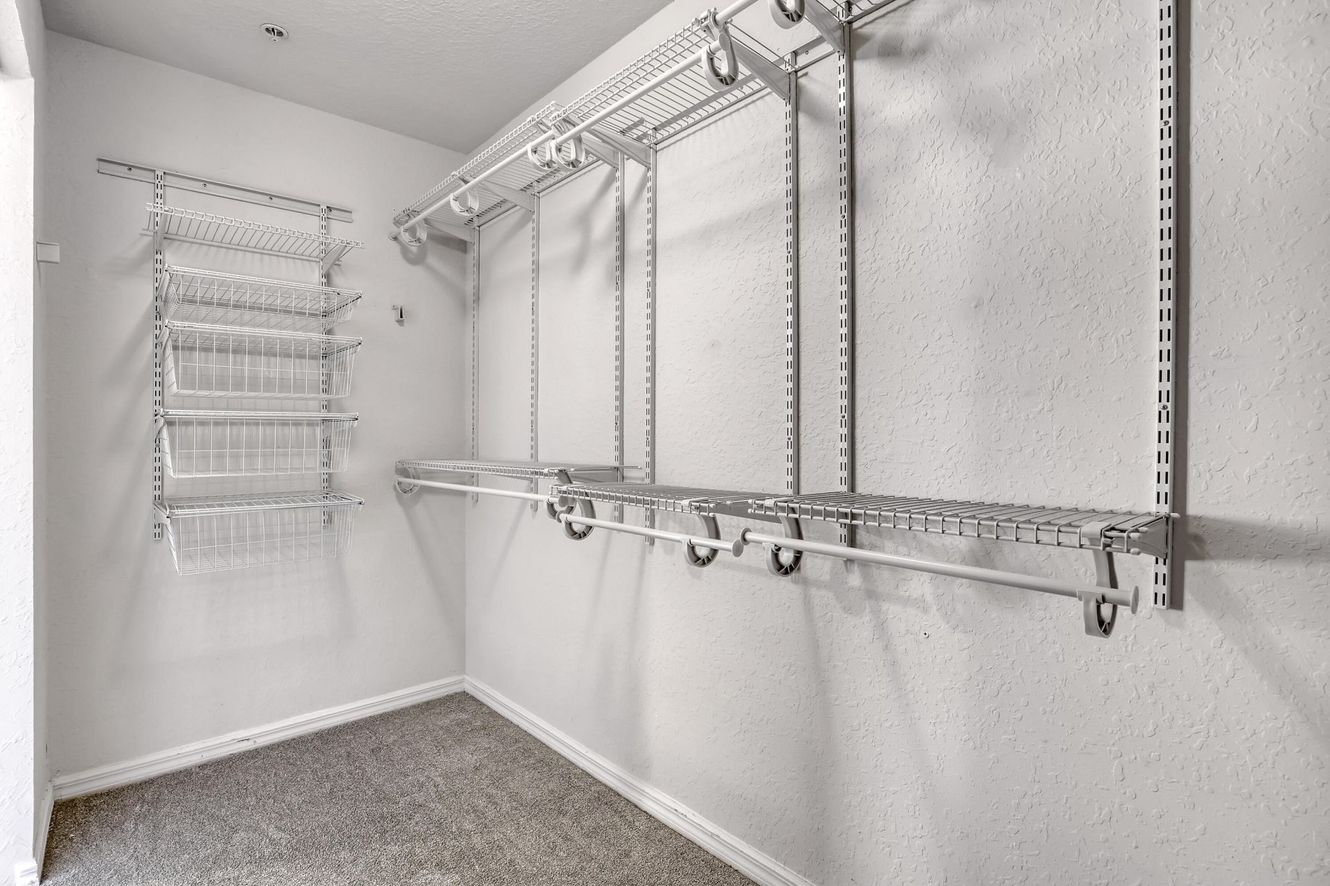 296 SE Bloxham Way, Stuart, FL 34997 Photo