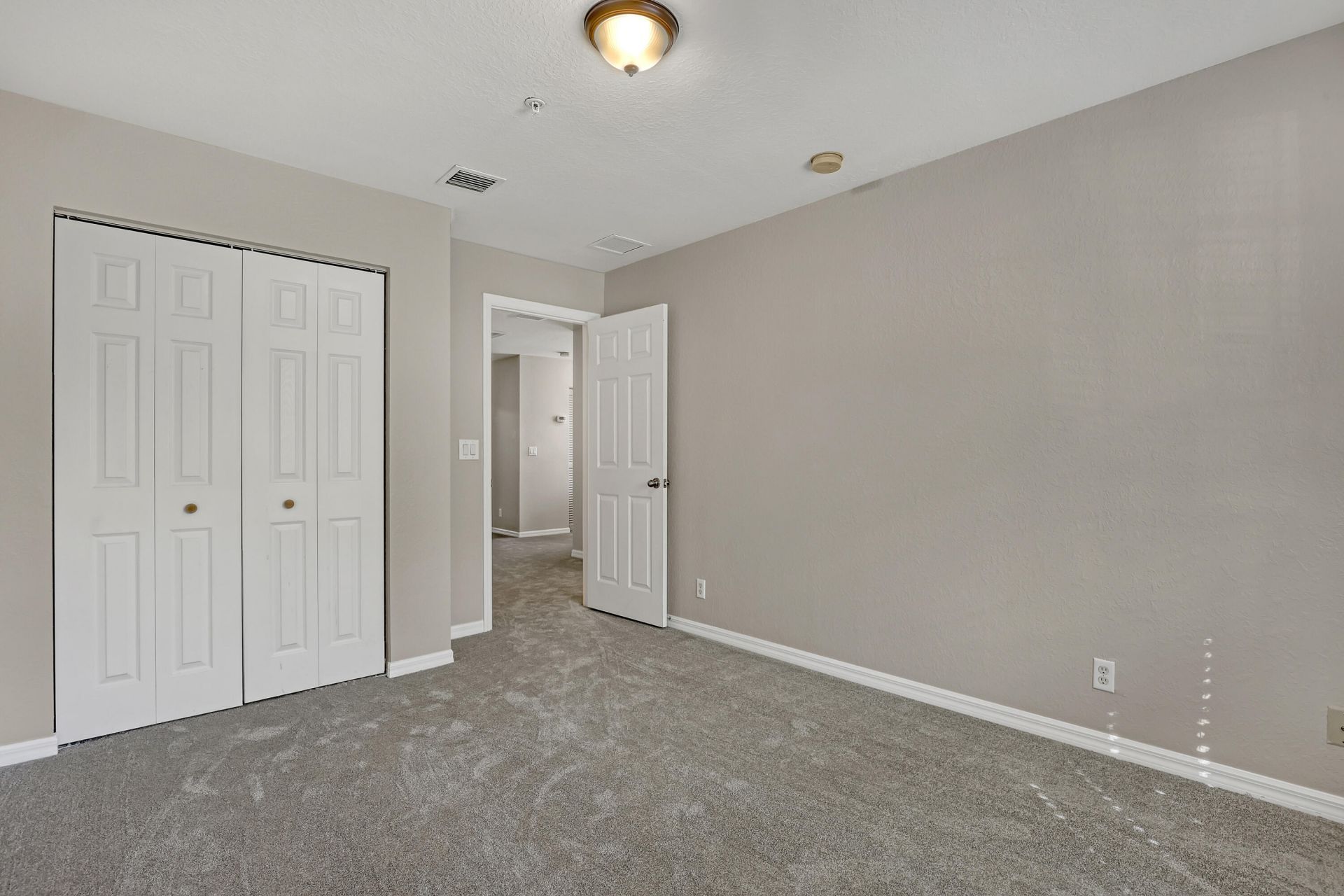 296 SE Bloxham Way, Stuart, FL 34997 Photo