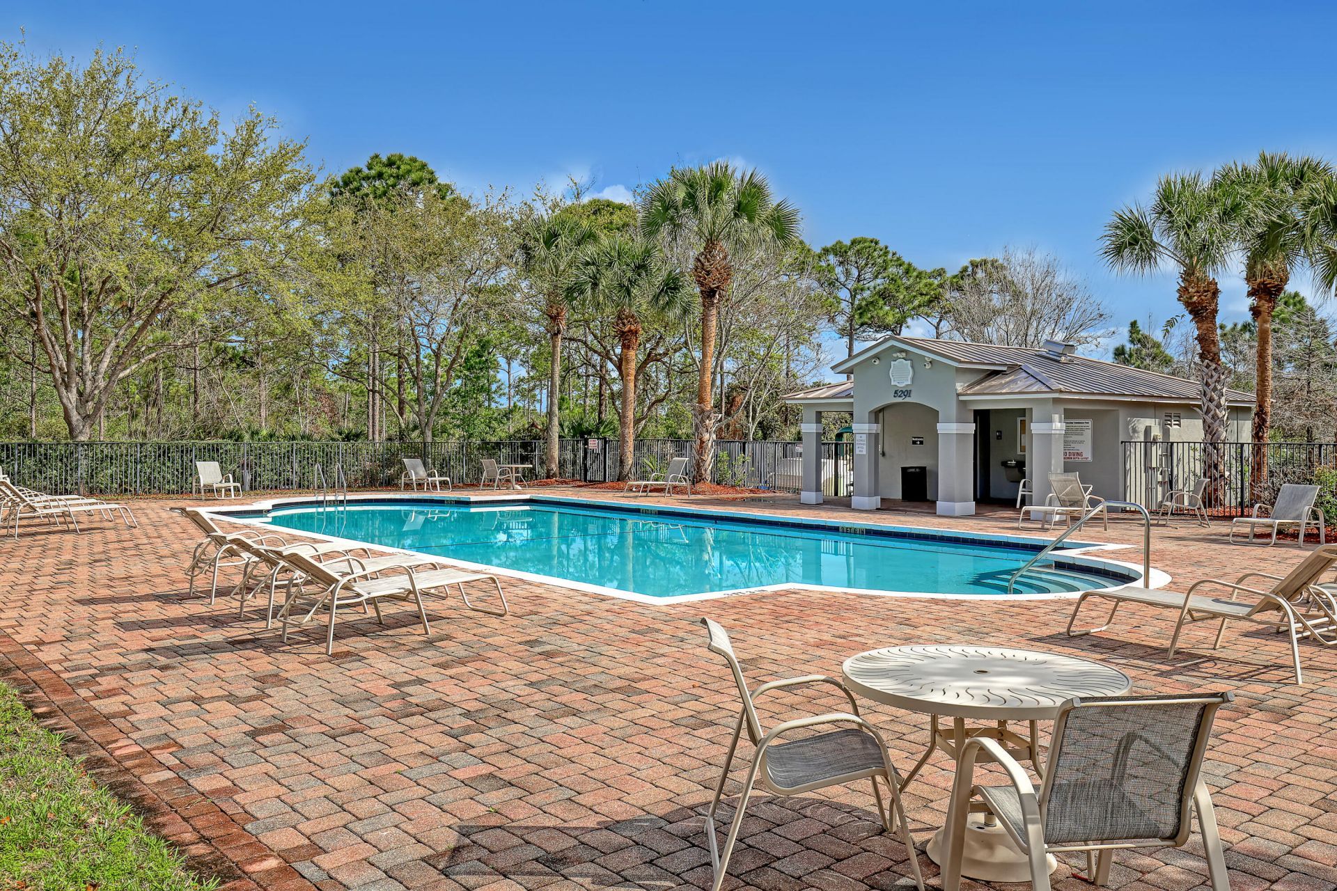 296 SE Bloxham Way, Stuart, FL 34997 Photo