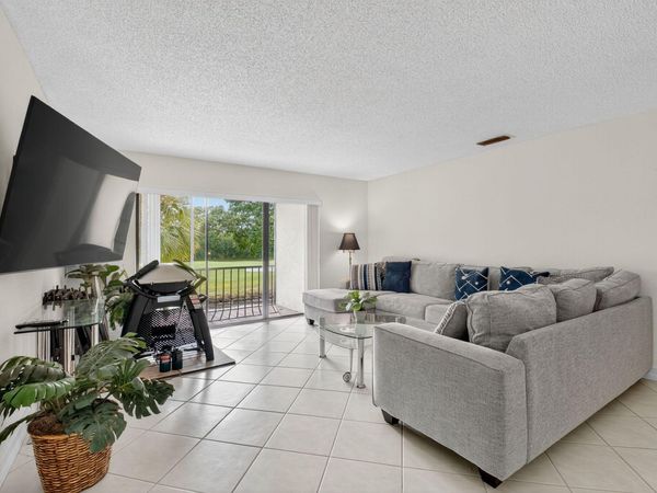 21988 Cypress Drive, Unit 43f, Boca Raton, FL 33433