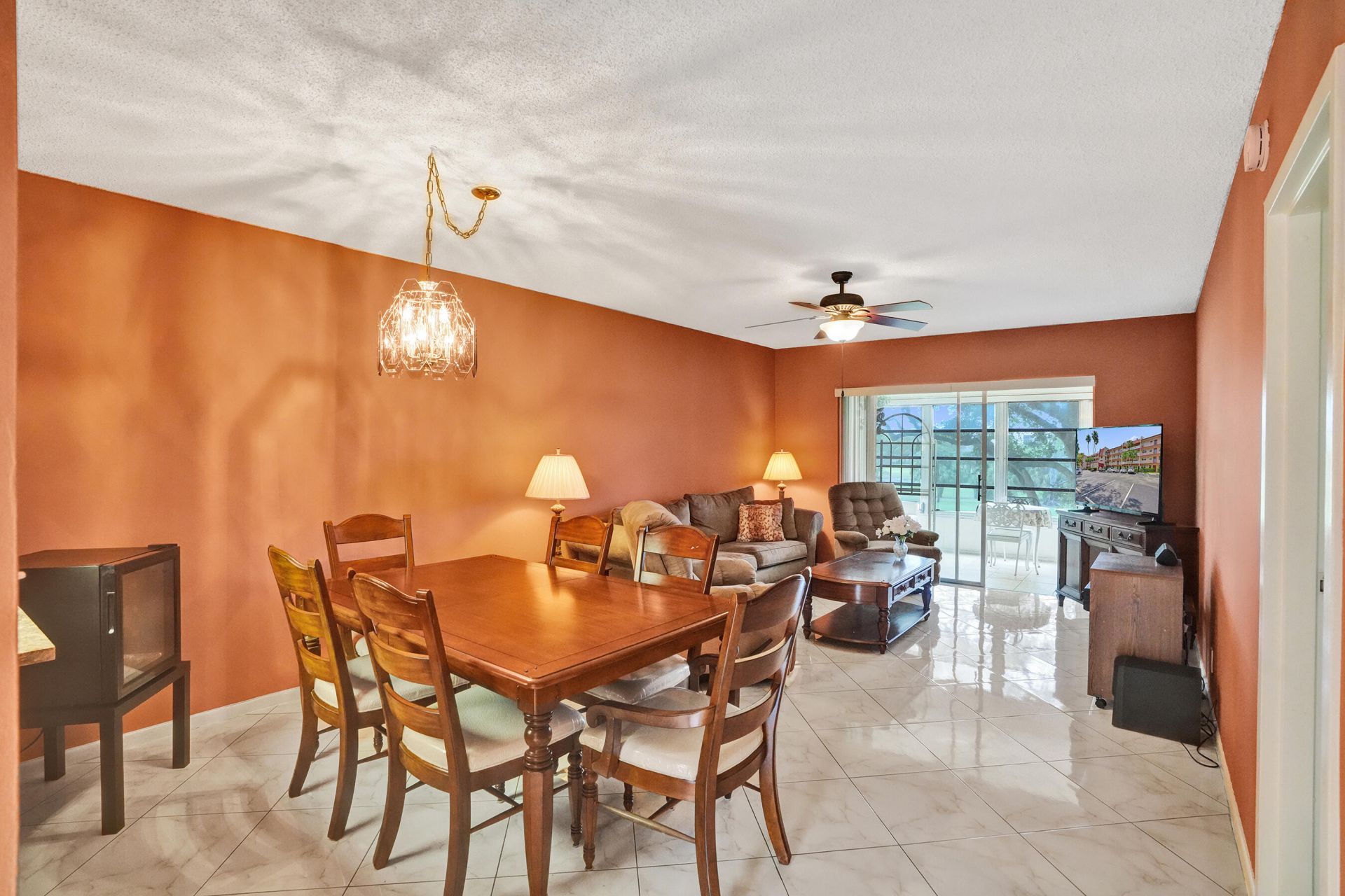 1055 Country Club Drive, Unit 305, Margate, FL 33063 Photo