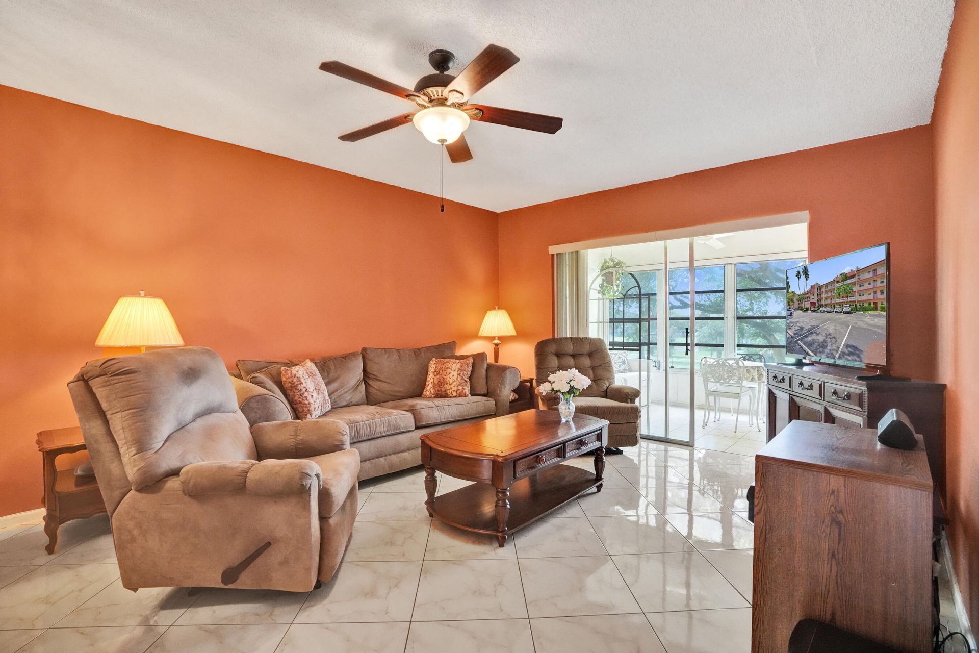 1055 Country Club Drive, Unit 305, Margate, FL 33063 Photo
