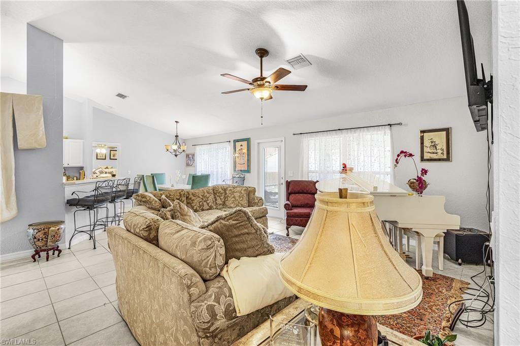 442 Willowbrook Dr, Lehigh Acres, FL 33972 Photo