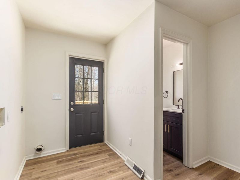 1197 S Watkins Road , Alexandria, OH 43001 Photo 23