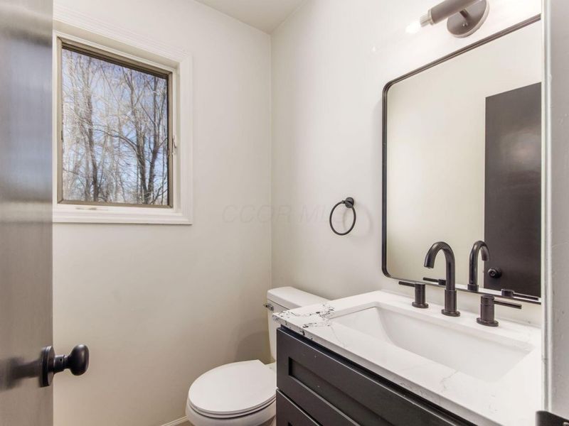 1197 S Watkins Road, Alexandria, OH 43001 Photo 24