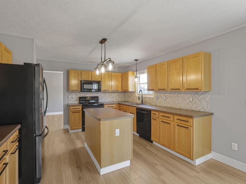 395 Grinnell Street, Pickerington, OH 43147 Photo 14