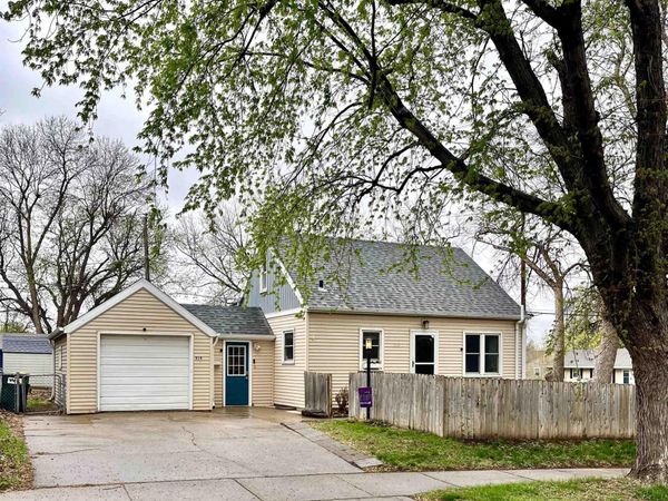 519 N Saint Paul Ave, Sioux Falls, SD 57103