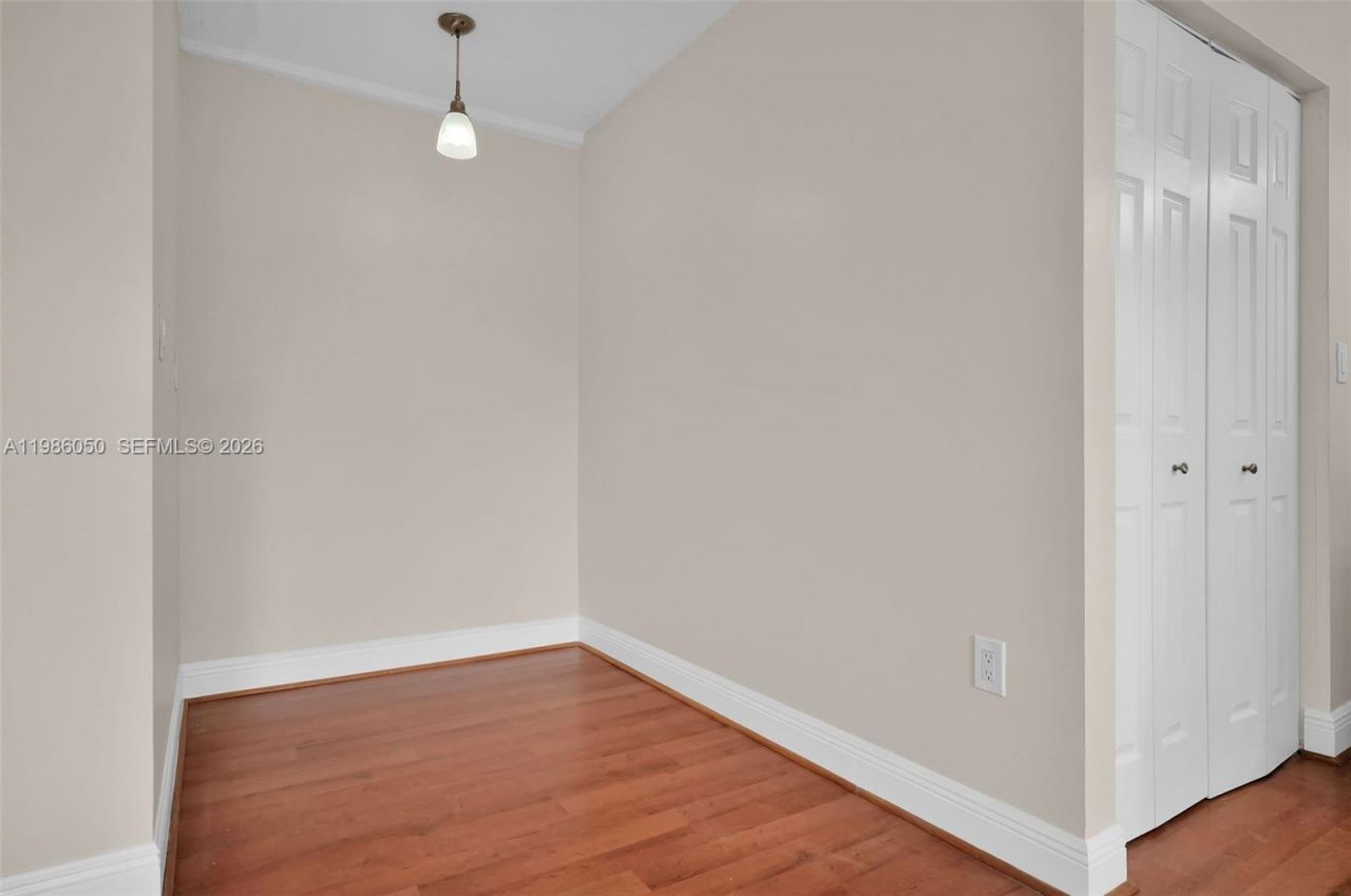 11811 SW 102nd St, Miami, FL 33186 Photo