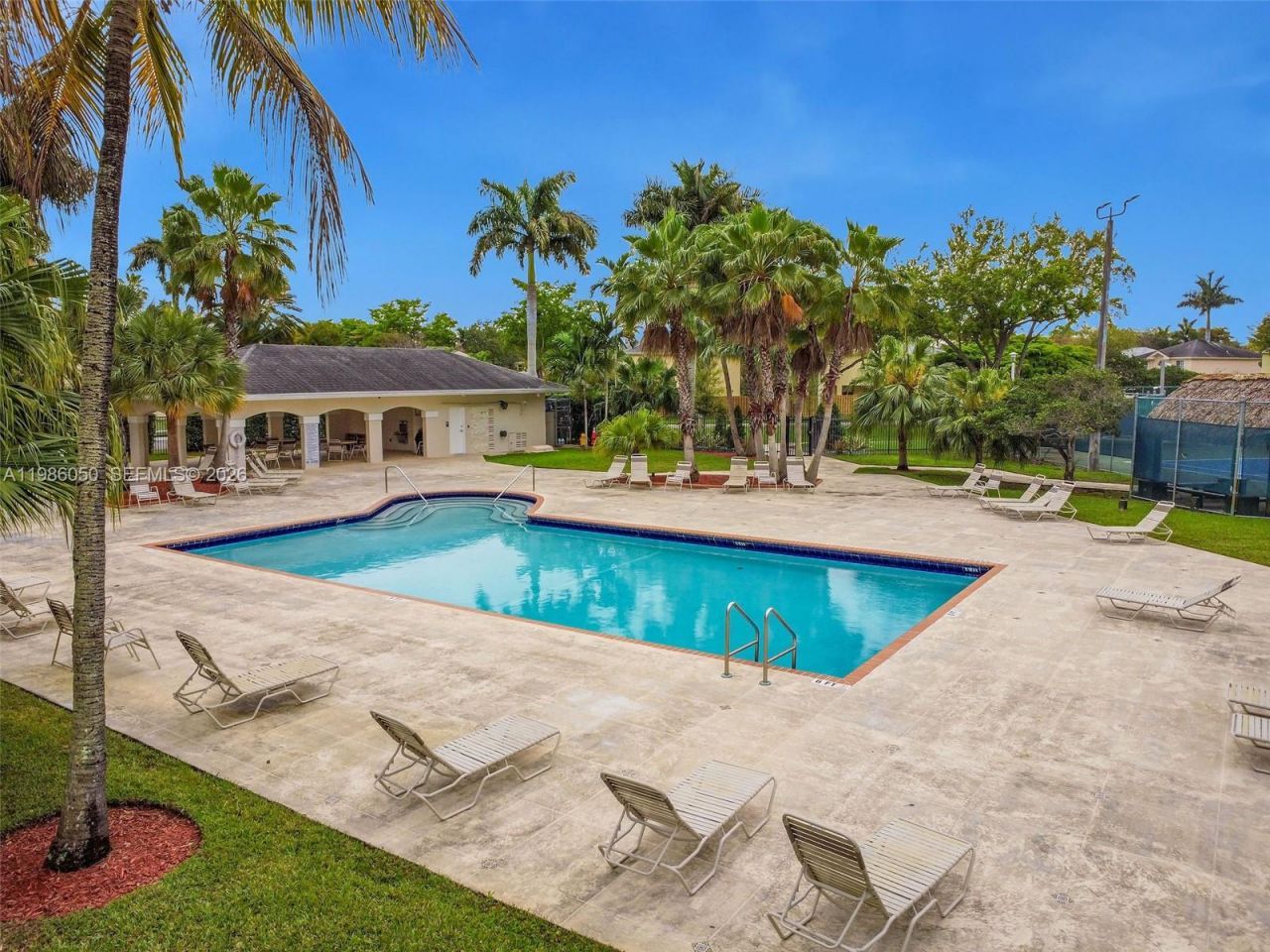 11811 SW 102nd St, Miami, FL 33186 Photo