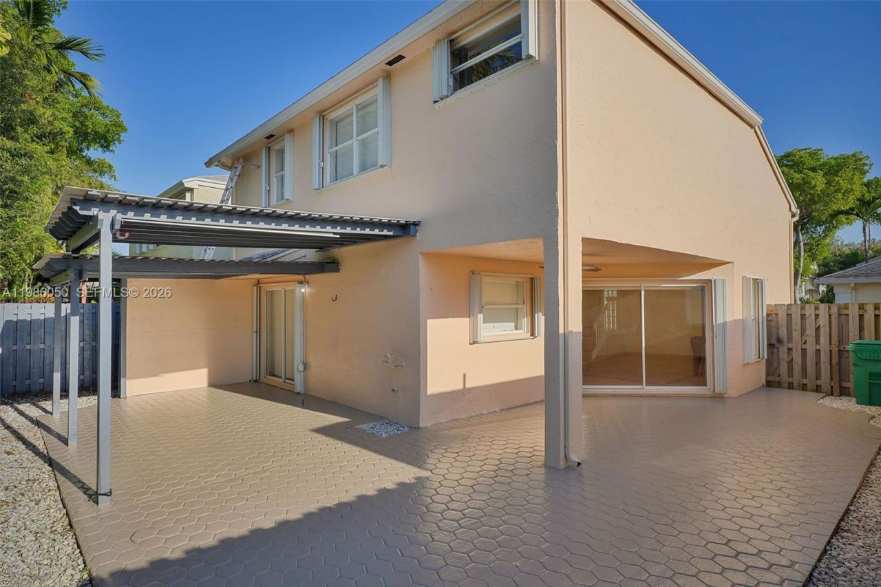 11811 SW 102nd St, Miami, FL 33186 Photo