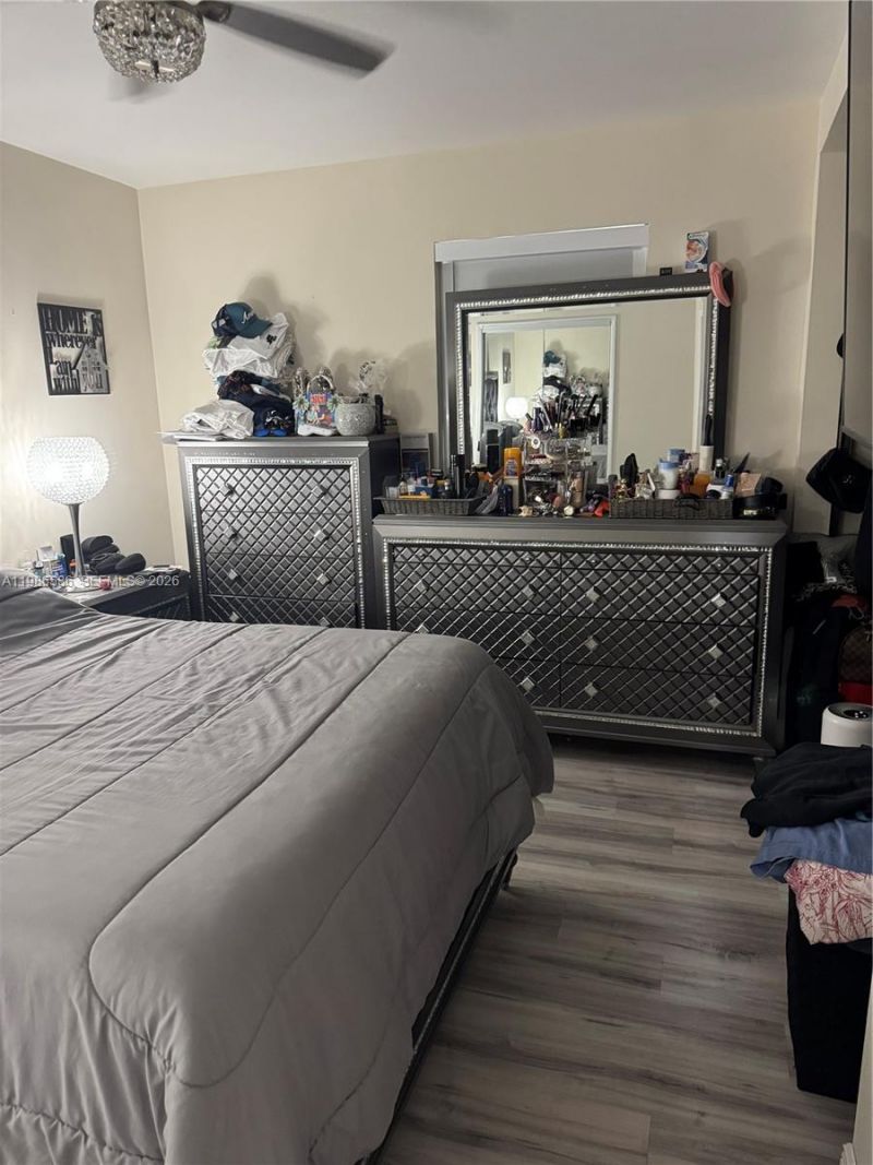 52 E 50th Pl, Hialeah, FL 33013 Photo