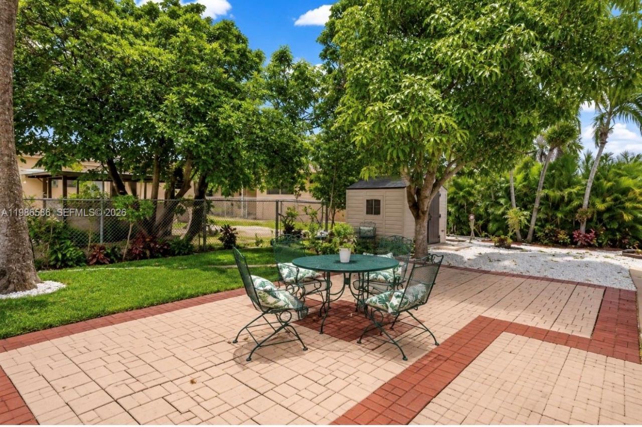 52 E 50th Pl, Hialeah, FL 33013 Photo