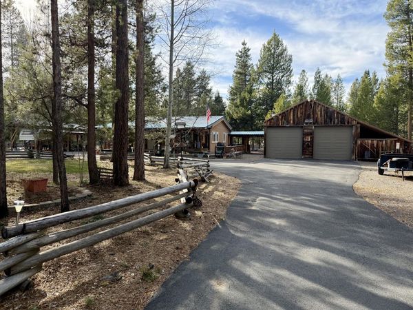 146514 Bills Road, Gilchrist, OR 97737