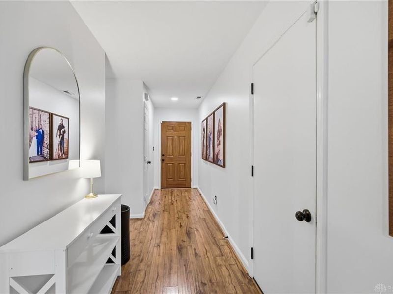 1194 Bugle Bluff Court, Lebanon, OH 45036 Photo 2