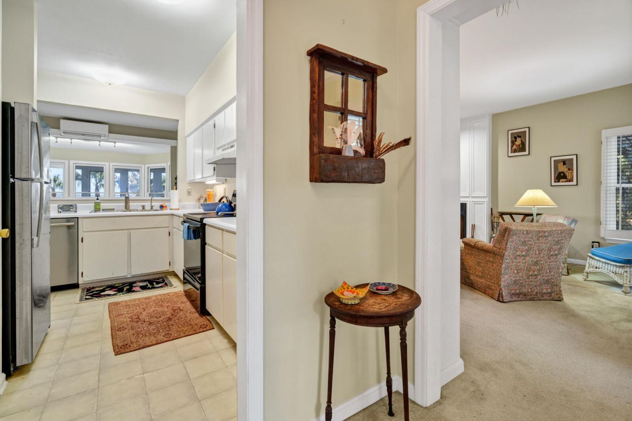 7717 White Point Road Photo 23