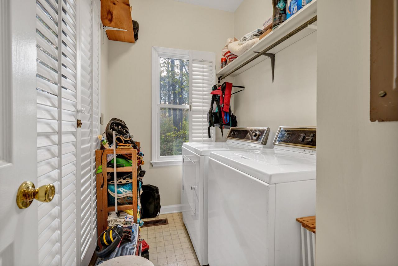 7717 White Point Road Photo 47