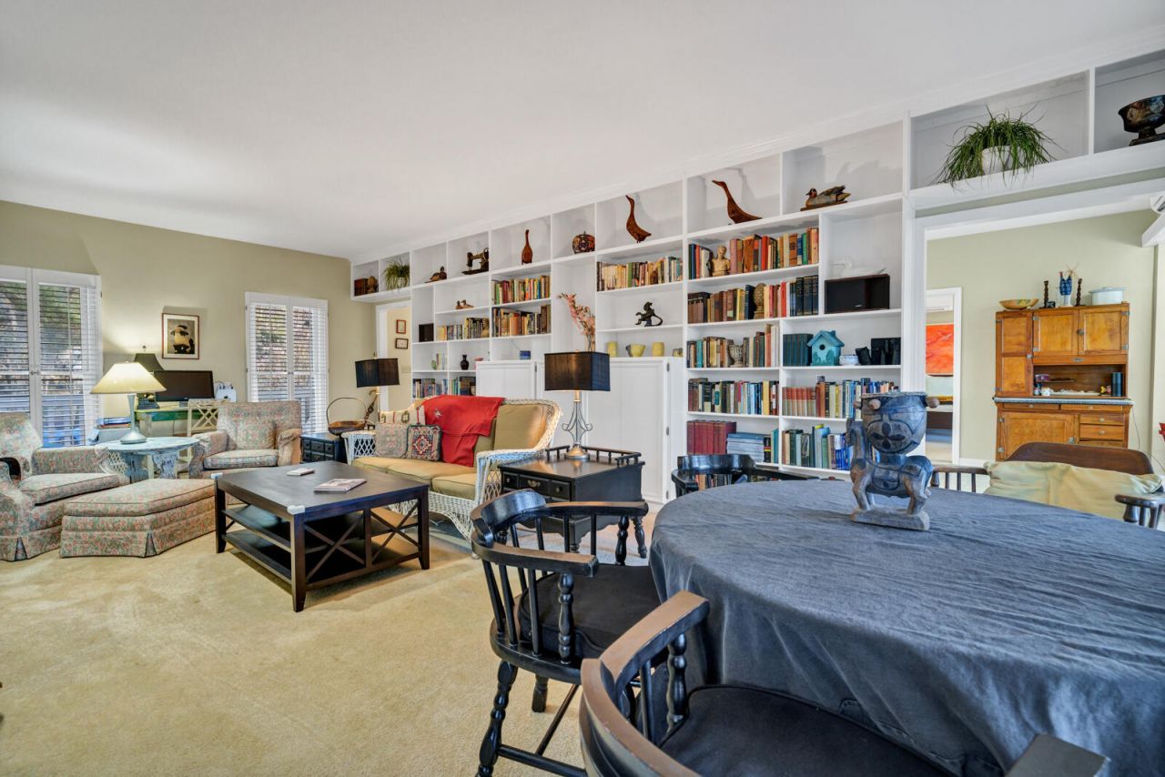 7717 White Point Road Photo 5