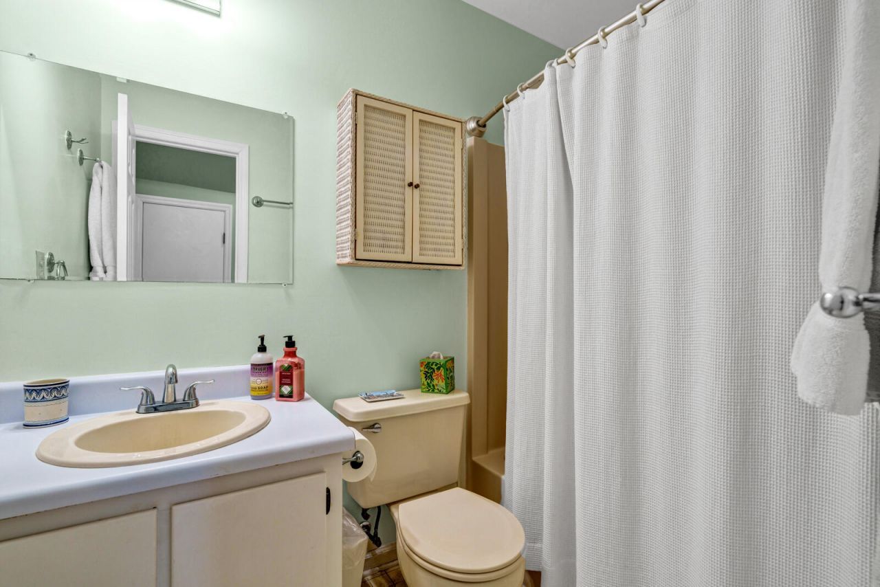 7717 White Point Road Photo 52