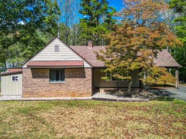 207 Merrywood Drive, Forest, VA 24551