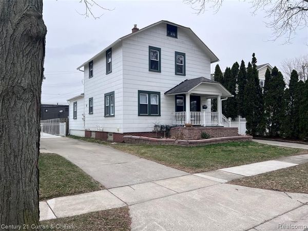 1307 Davis Avenue, Birmingham, MI 48009