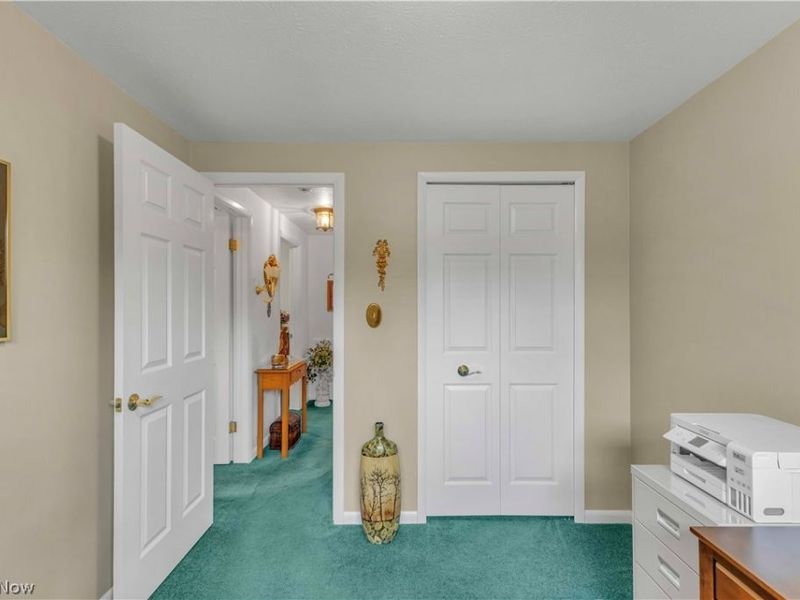 4430 Bentley Drive , North Olmsted, OH 44070 Photo 26