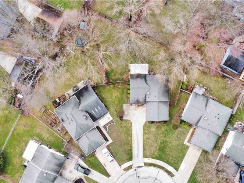 4430 Bentley Drive , North Olmsted, OH 44070 Photo 34