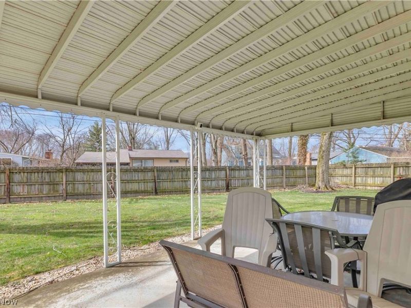 4430 Bentley Drive , North Olmsted, OH 44070 Photo 6