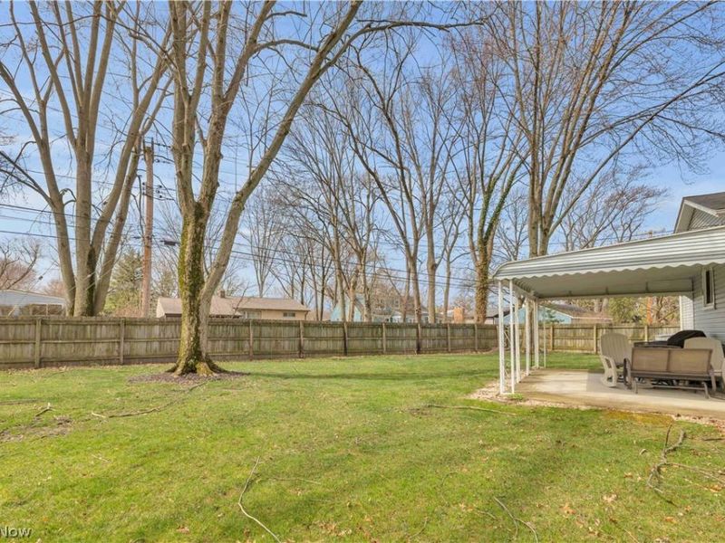 4430 Bentley Drive , North Olmsted, OH 44070 Photo 7