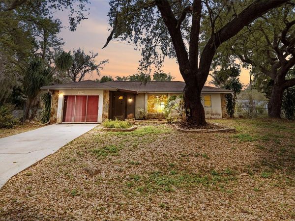 2101 BROAD RANCH DRIVE , PORT CHARLOTTE, FL 33948