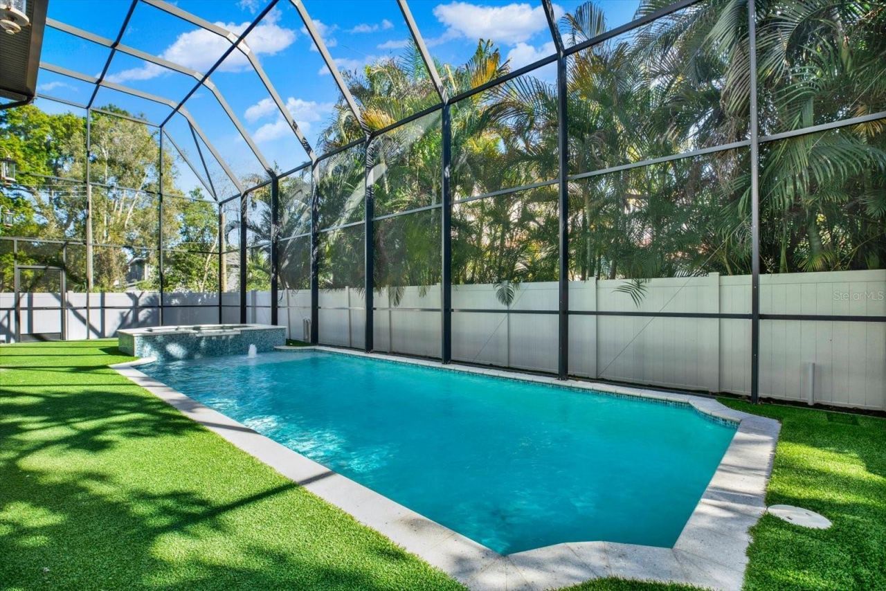 3600 W San Luis Street, Tampa, FL 33629 Photo