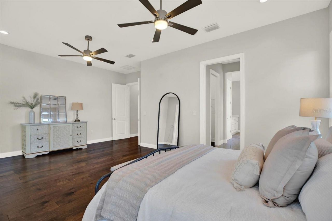 3600 W San Luis Street, Tampa, FL 33629 Photo