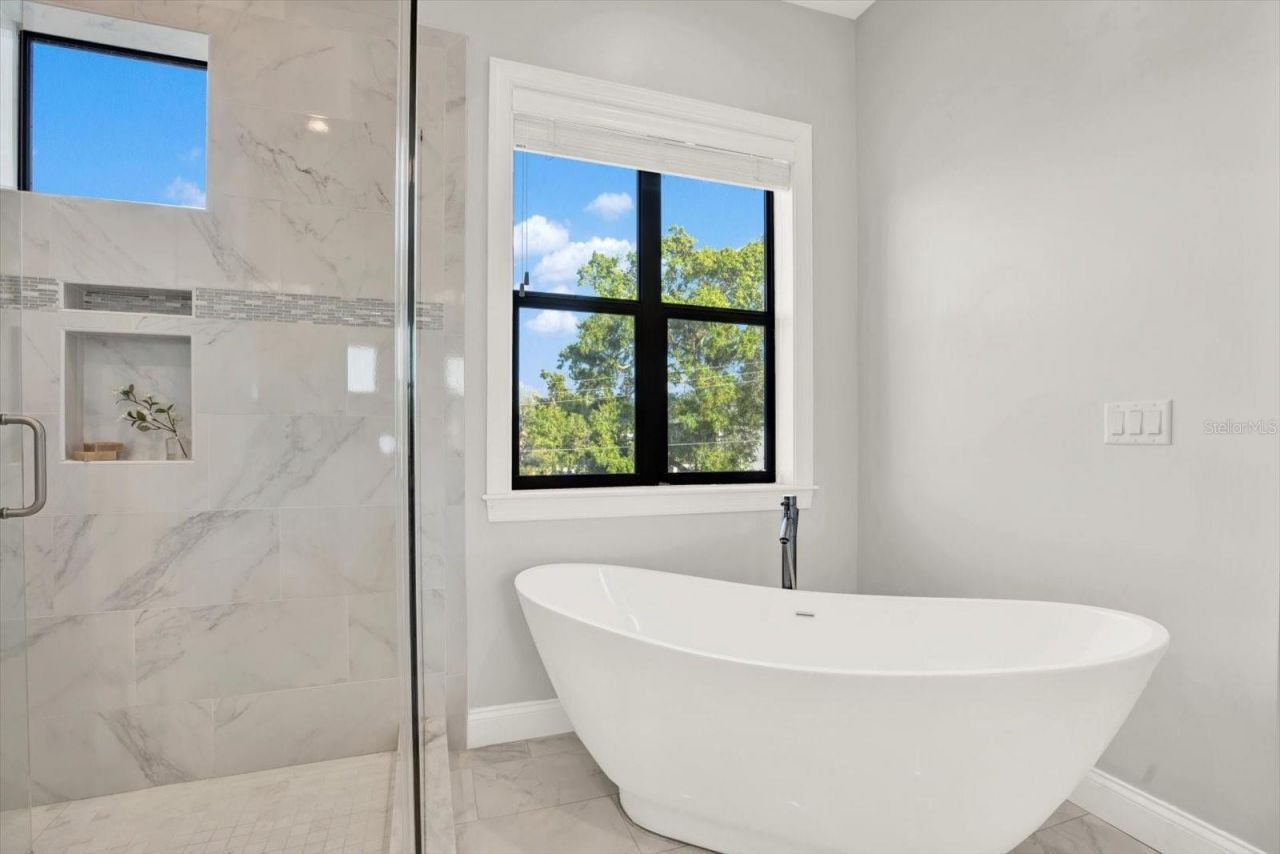 3600 W San Luis Street, Tampa, FL 33629 Photo