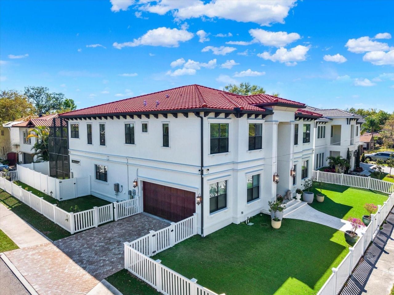 3600 W San Luis Street, Tampa, FL 33629 Photo