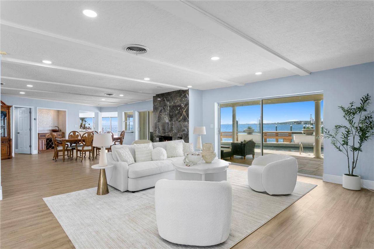 2970 68th Avenue S, Saint Petersburg, FL 33712 Photo