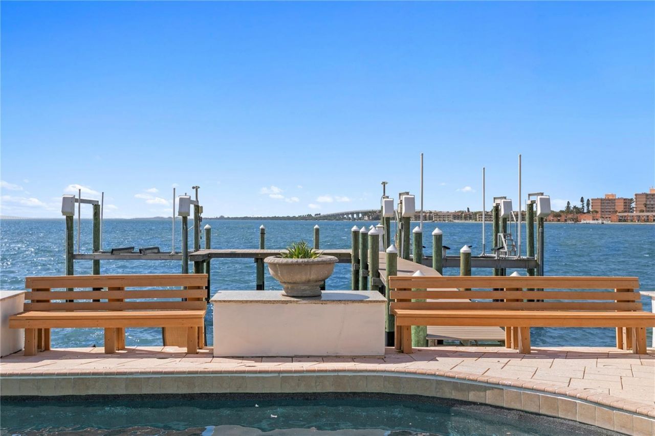 2970 68th Avenue S, Saint Petersburg, FL 33712 Photo