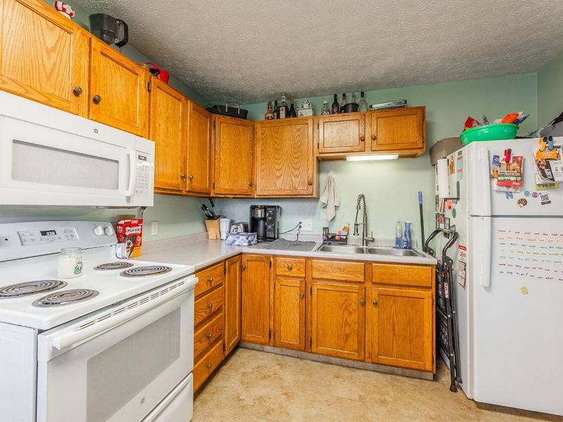 150 Valleyview Drive, Johnstown, OH 43031 Photo 10