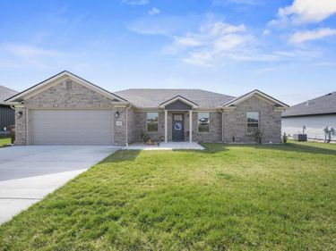 450 Wyldwood Way, Berea, KY 40403