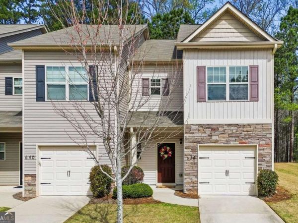 638 Oakside Place, Acworth, GA 30102