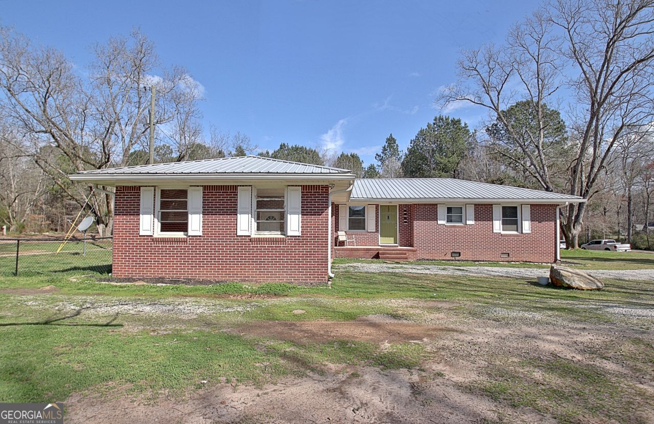 6475 Newnan Road, Brooks, GA 30205 Main Photo