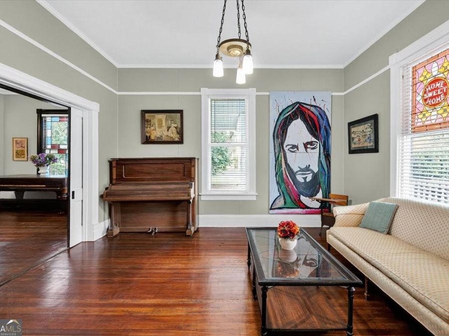 Property Image 11