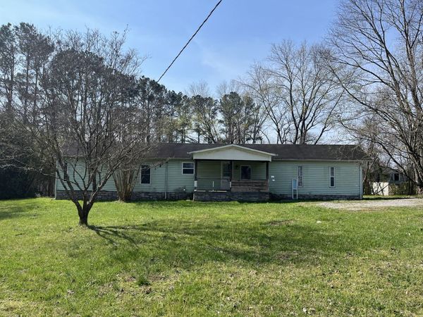 2610 Lee Dr , Pleasant View, TN 37146