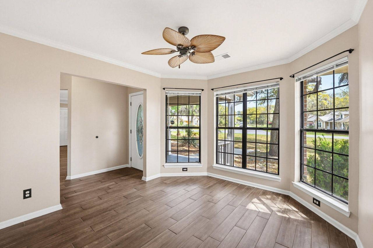 1037 Otter Circle Photo 10