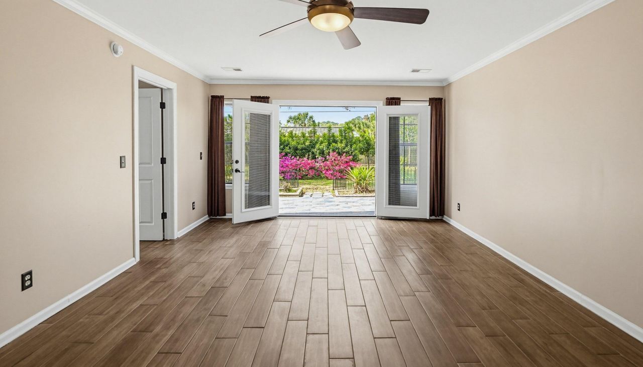 1037 Otter Circle Photo 16