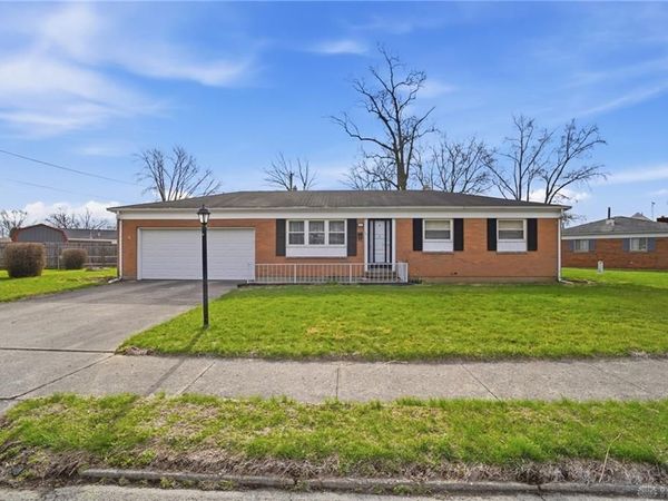 1087 Fairfield Road, Troy, OH 45373