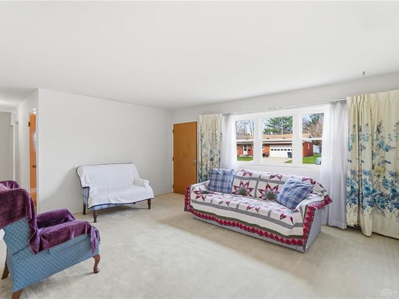 1087 Fairfield Road, Troy, OH 45373 Photo 5