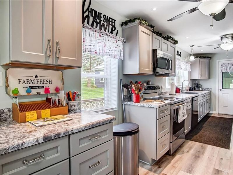 914 Eaton Lewisburg Road, Eaton, OH 45320 Photo 9